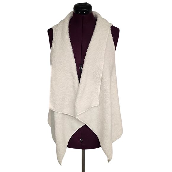 Women's Hem & Thread Off-White Fleece & Knit Open Front Vest | Size M/L - Picture 1 of 9